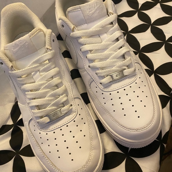 AF1 10M - Picture 5 of 10